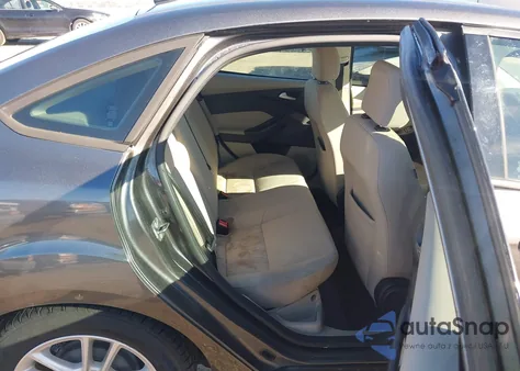 2015 Ford Focus Se from USA, damaged, VIN 1FADP3F27FL227772